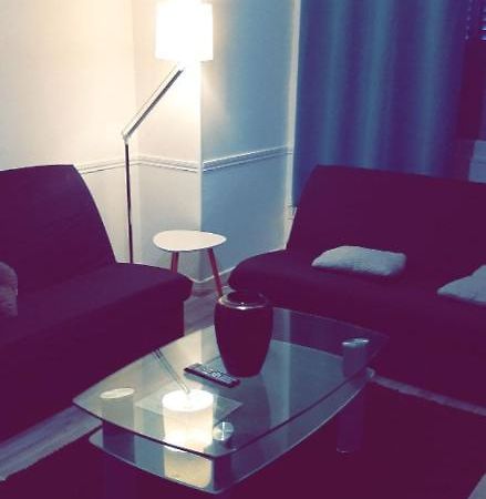 Appartement 48M2 Pour 6 Personnes Au Centre Ville Historique Avec Parking Gratuit Et Une Borne De Recharge Pour Voiture A 10 Metres Avallon Zewnętrze zdjęcie